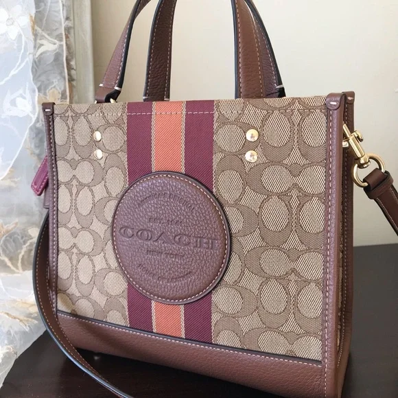 Coach Dempsey Tote 22 In Signature Jacquard With Stripe And Patch - Picture 3 of 16